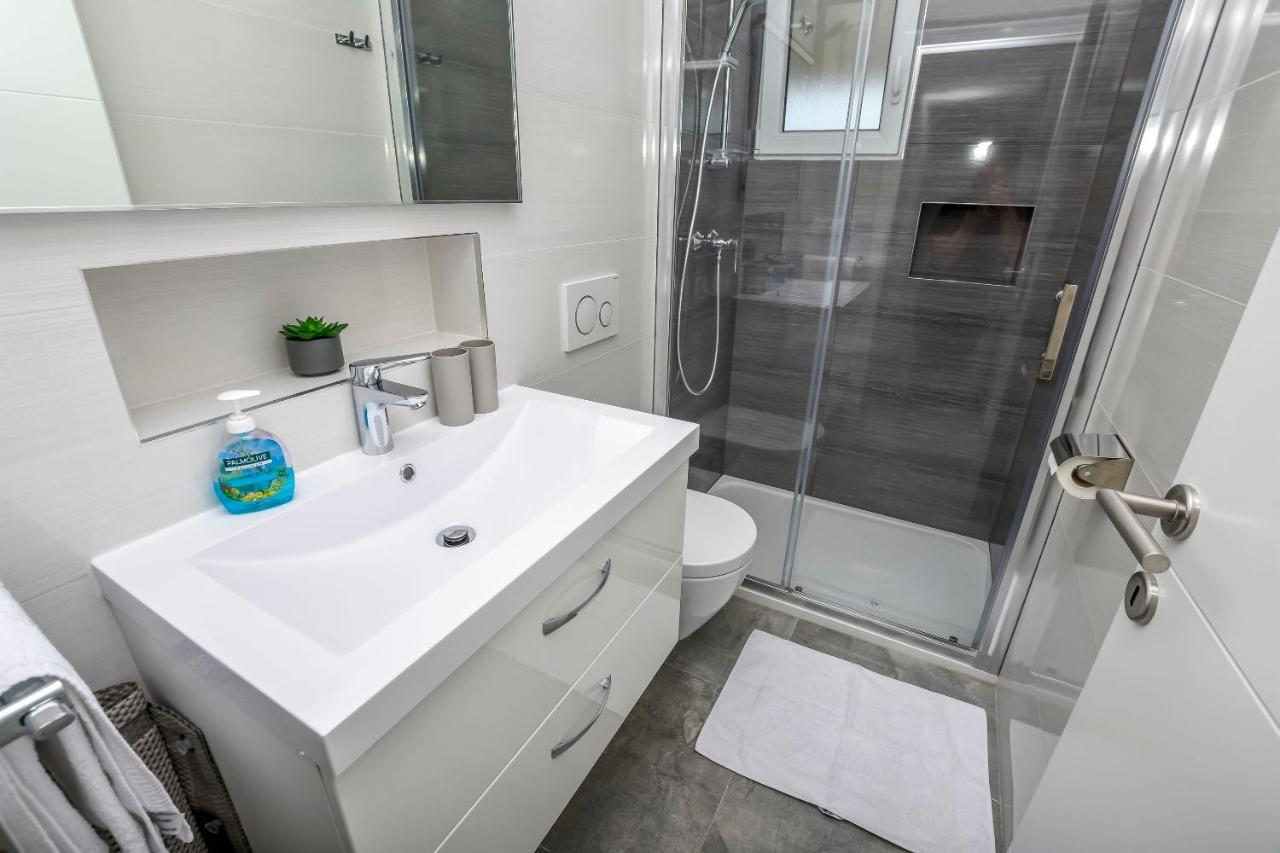 Apartments Sime Rogoznica  Εξωτερικό φωτογραφία