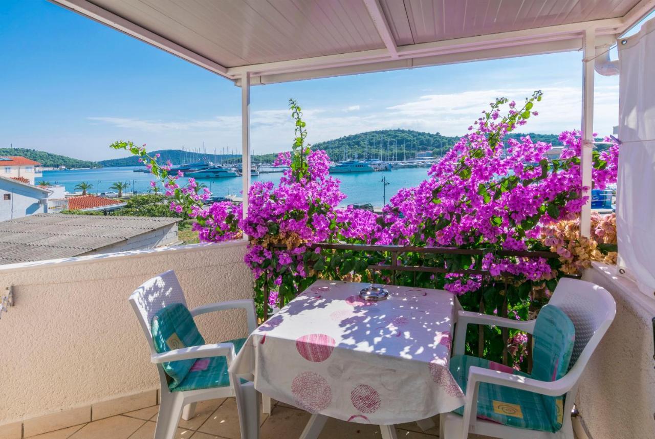 Apartments Sime Rogoznica  Εξωτερικό φωτογραφία