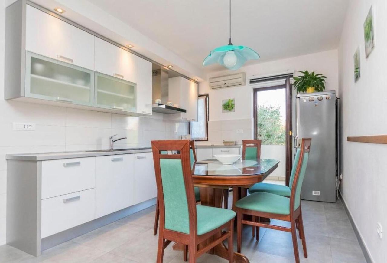 Apartments Sime Rogoznica  Εξωτερικό φωτογραφία